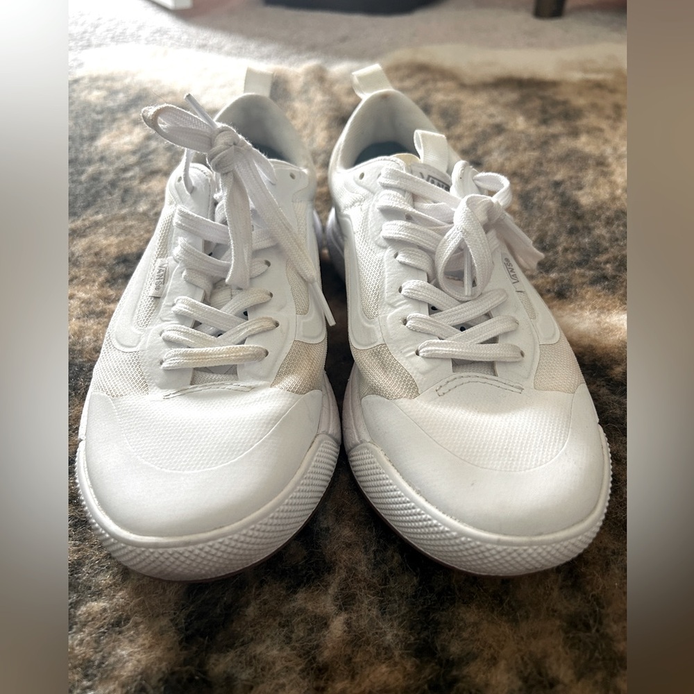 Gently worn- Vans ultra range exo shoe